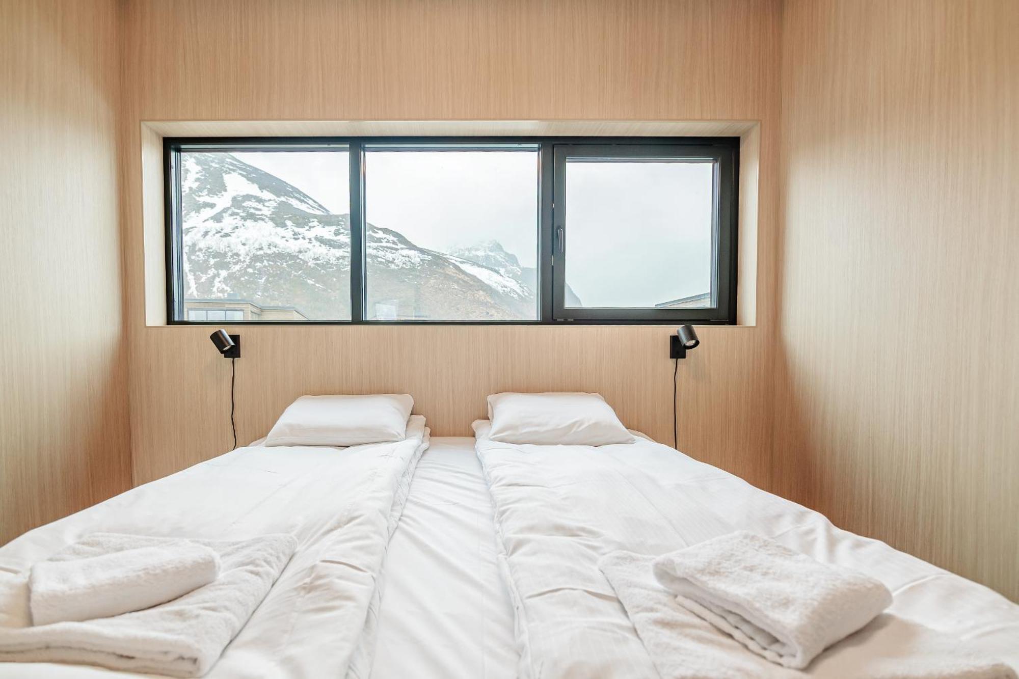 Northern Retreat * Lyngværet